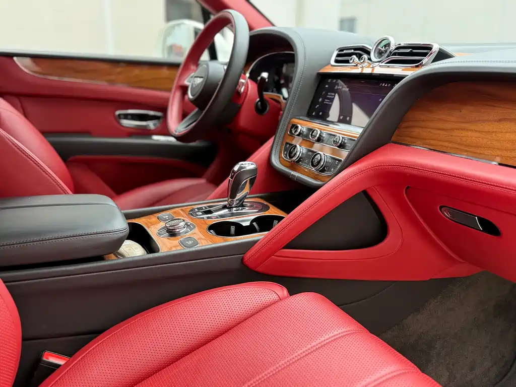 Bentayga 4.0 T V8