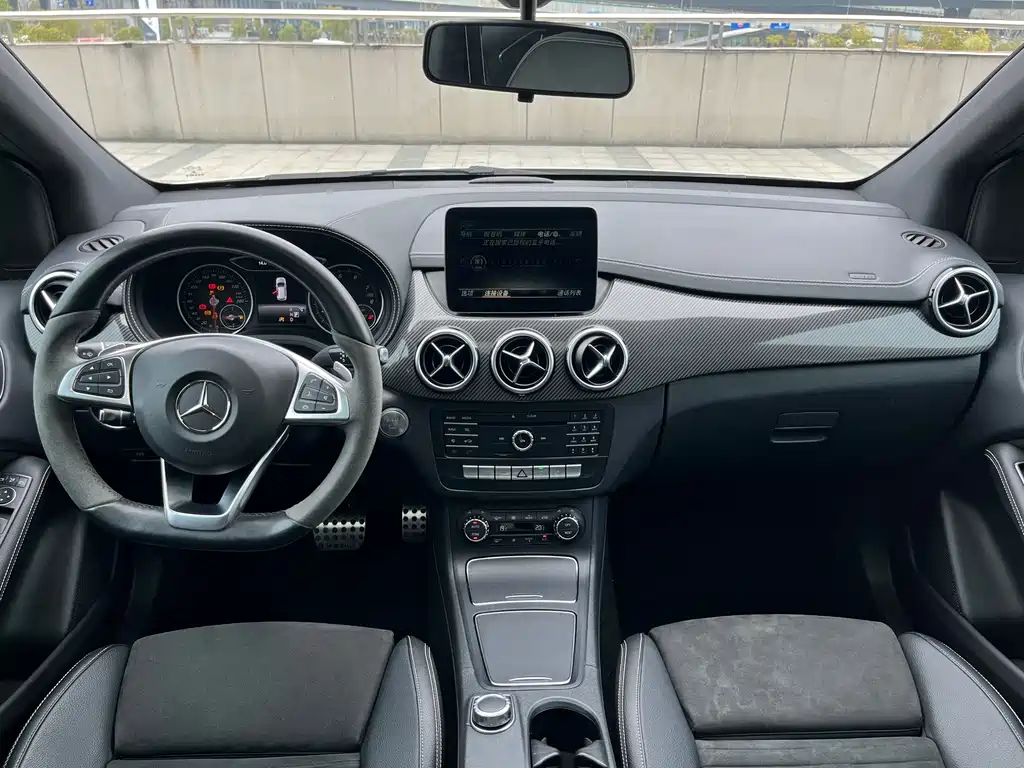Mercedes-Benz B-Class B 200 Fashion