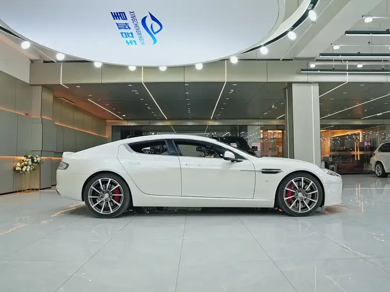 Aston Martin Rapide 6.0 L S