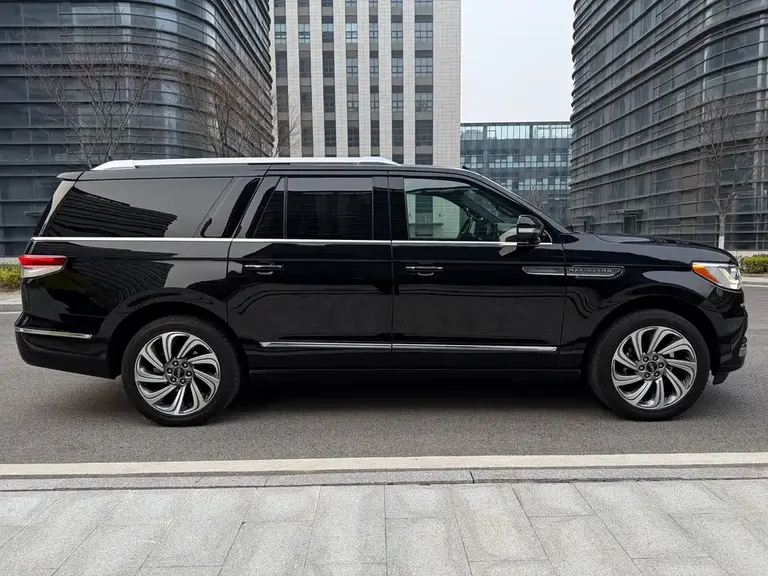 Lincoln Navigator 3.5 T LWB President