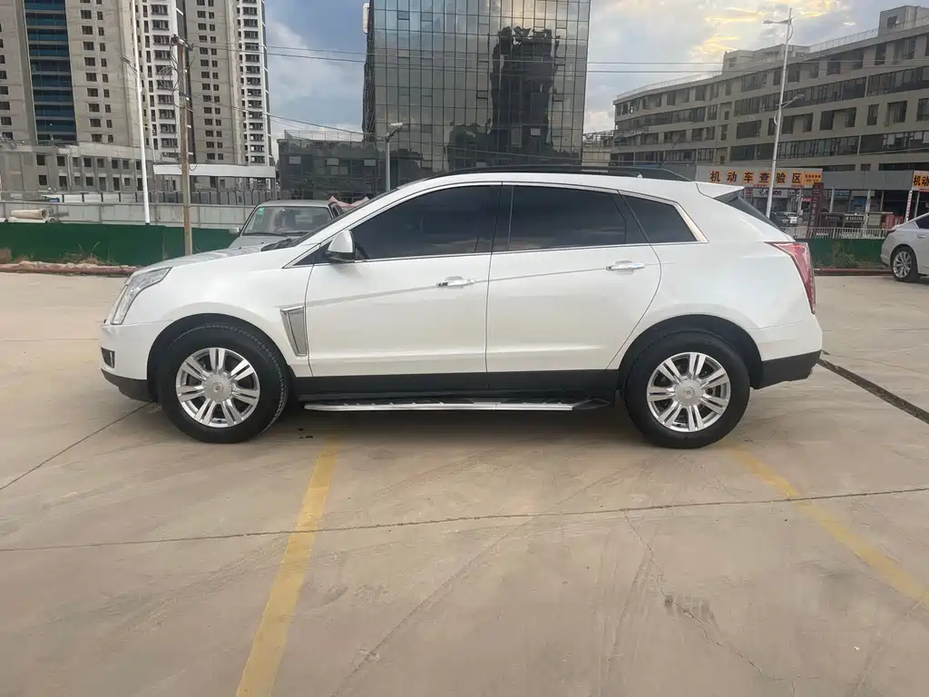 Cadillac SRX 3.0 L Luxury