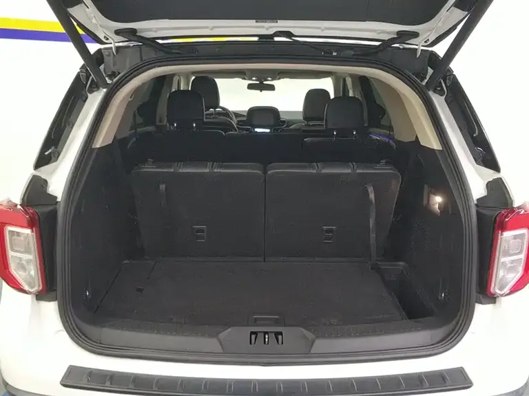 Ford Explorer EcoBoost 285 RWD Style 7-seat