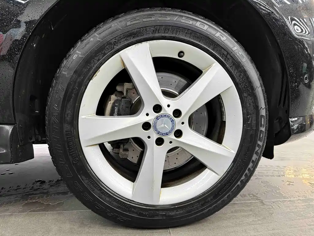 Mercedes-Benz M-Class ML 320 4 MATIC