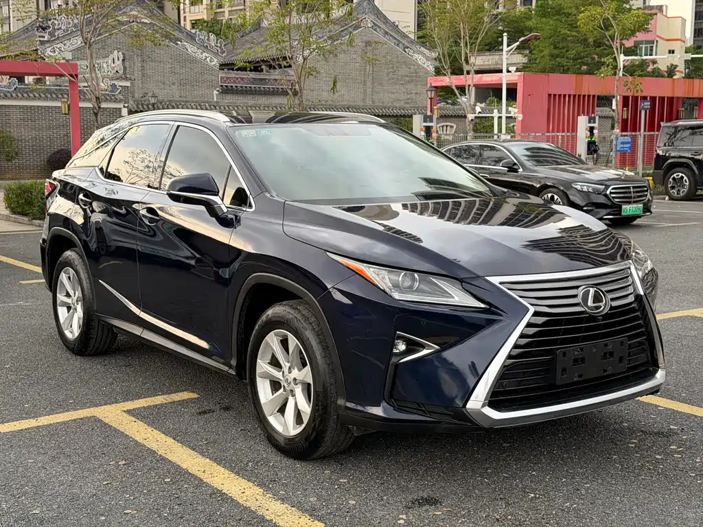 Lexus RX 雷克萨斯RX 2016款 300 两驱精英版 国VI