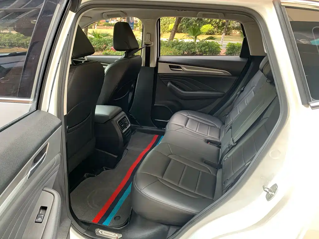 Haval F7 1.5 T 2 WD i
