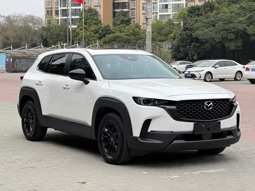 Mazda CX-50 2.0 L
