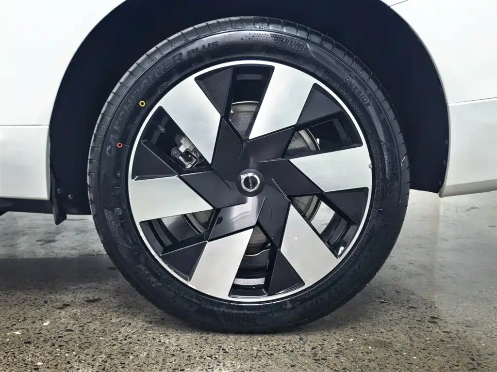 Volvo XC60 PHEV PHEV Hybrid Long Range 4 WD Smart Vision Luxury