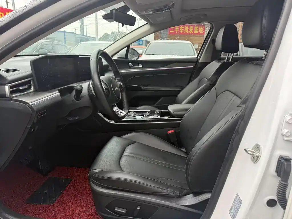 Kia K5 270 T CVVD Luxury
