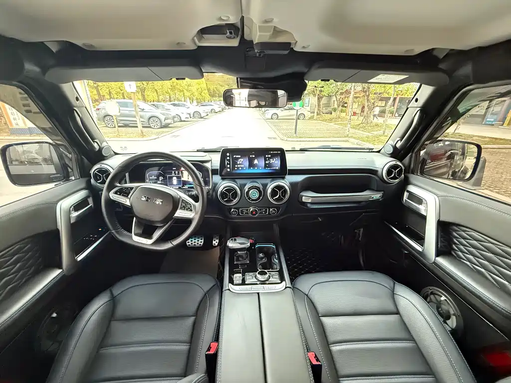 BAIC BJ40 2.0 D Auto 4 WD Blade Hero Swordsman (Front/Rear E-Lock)