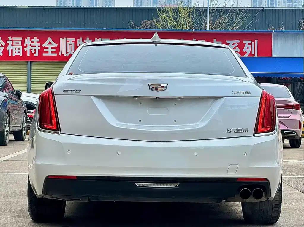 Cadillac CT6 28 T Luxury
