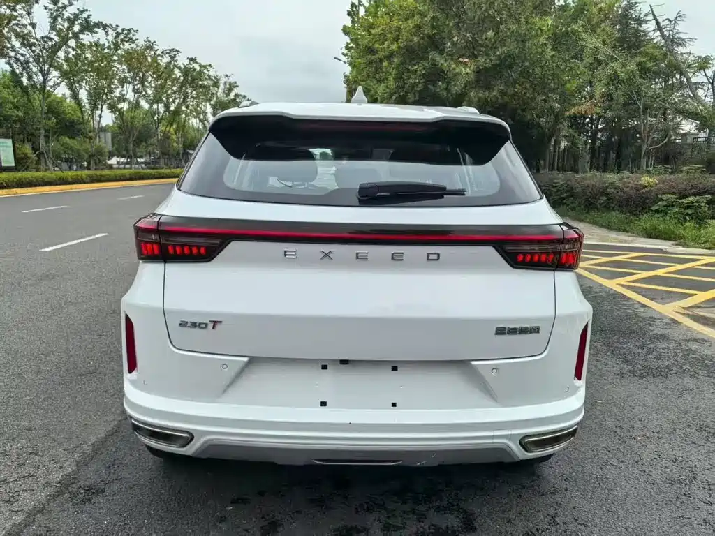 Exeed Zhuifeng C-DM 1.5 TCI-DHT 105 KM Ride Wind