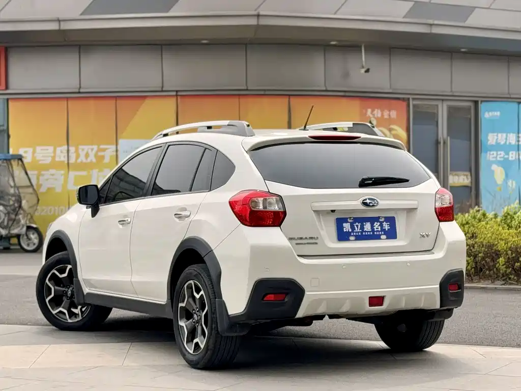 Subaru XV 斯巴鲁XV 2015款 2.0 i 特装运动版