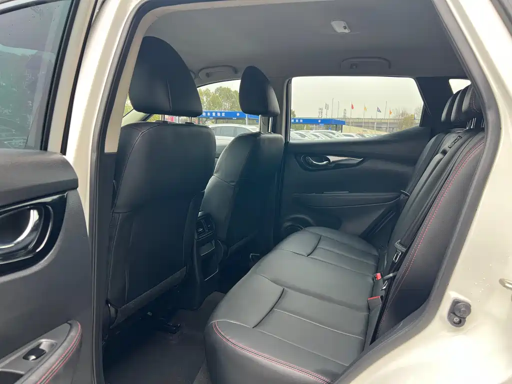 Qashqai Classic 2.0 L CVT XV Comfort