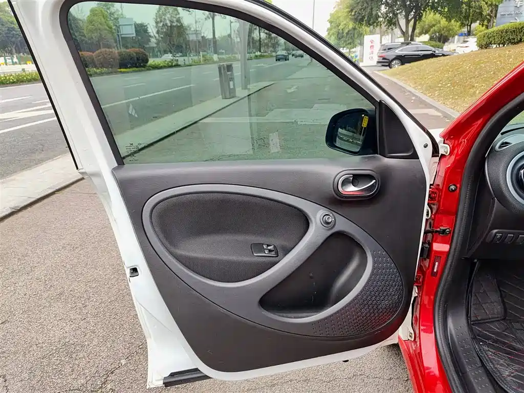 smart forfour 1.0 L 52 kW Passion