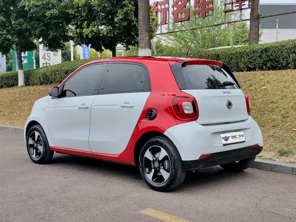 smart forfour 1.0 L 52 kW Passion