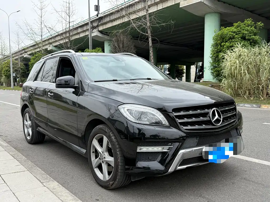 Mercedes-Benz M-Class ML 400 4 MATIC Dynamic
