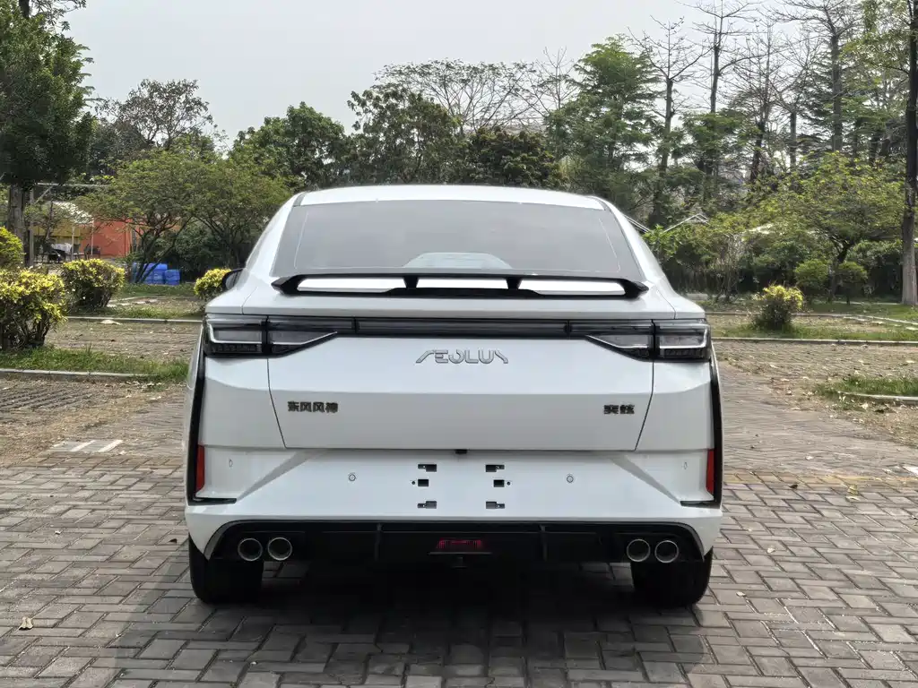 Yixuan Mach 1.5 T Auto Hunt Knight