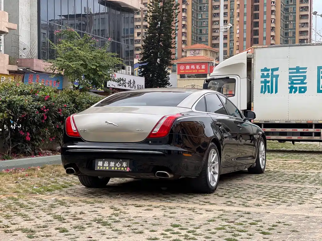 Jaguar XJ XJL 3.0 Panoramic Business
