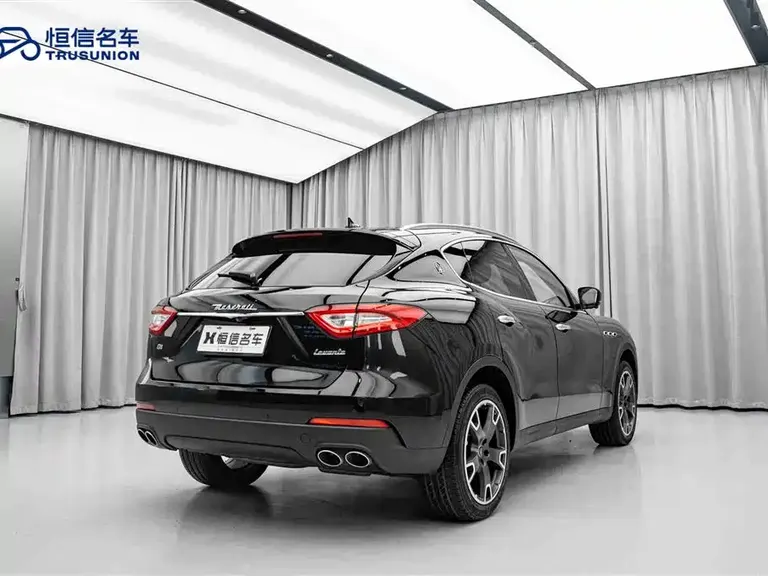 Maserati Levante 3.0 T Standard CN-VI