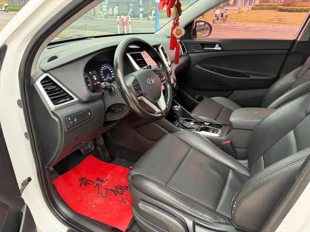 Tucson 1.6 T DCT 2 WD Intelligent