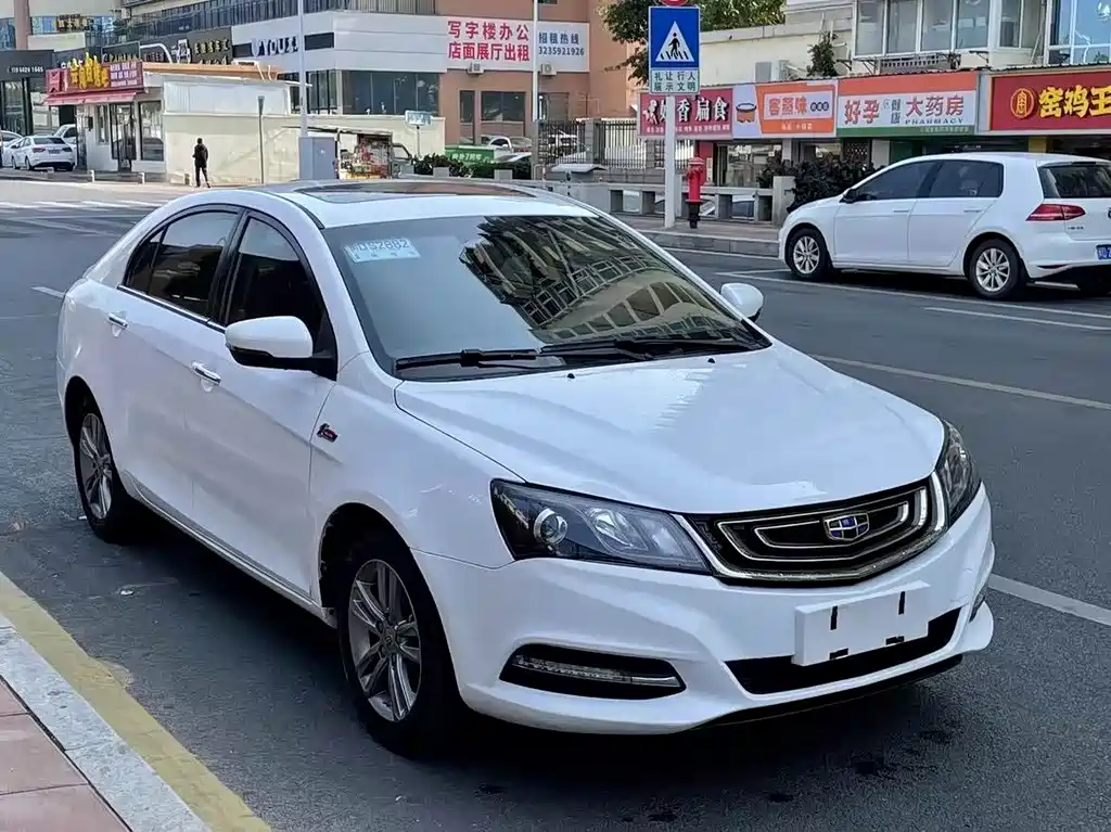 Emgrand Sedan Million 1.3 T CVT Distinguished