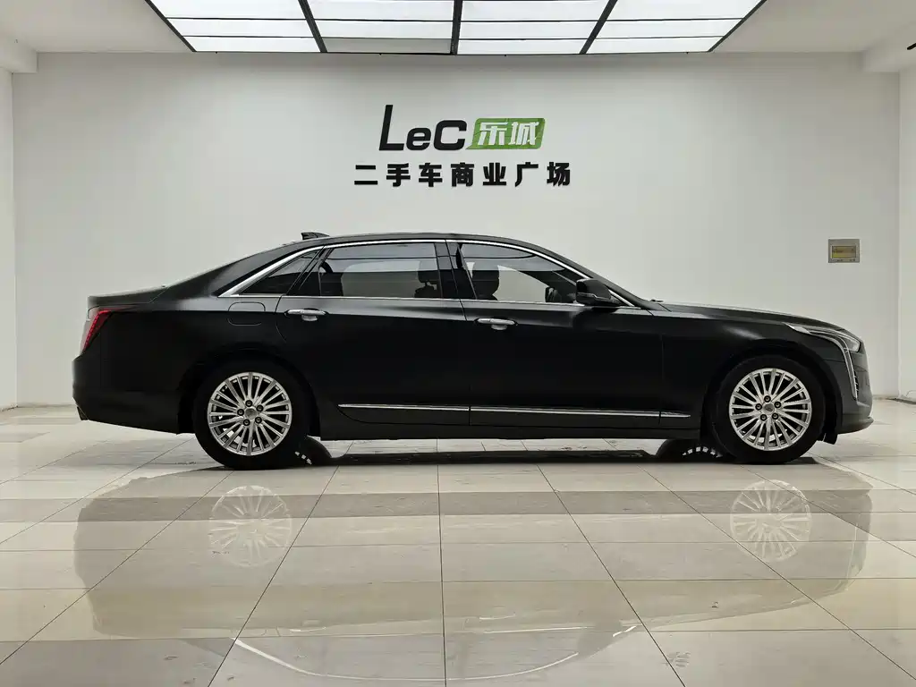Cadillac CT6 28 T Luxury
