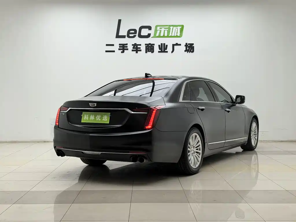 Cadillac CT6 28 T Luxury