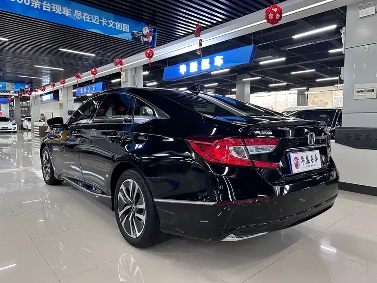 Honda Accord Sharp· Hybrid 2.0 L Sharp Leading CN-VI