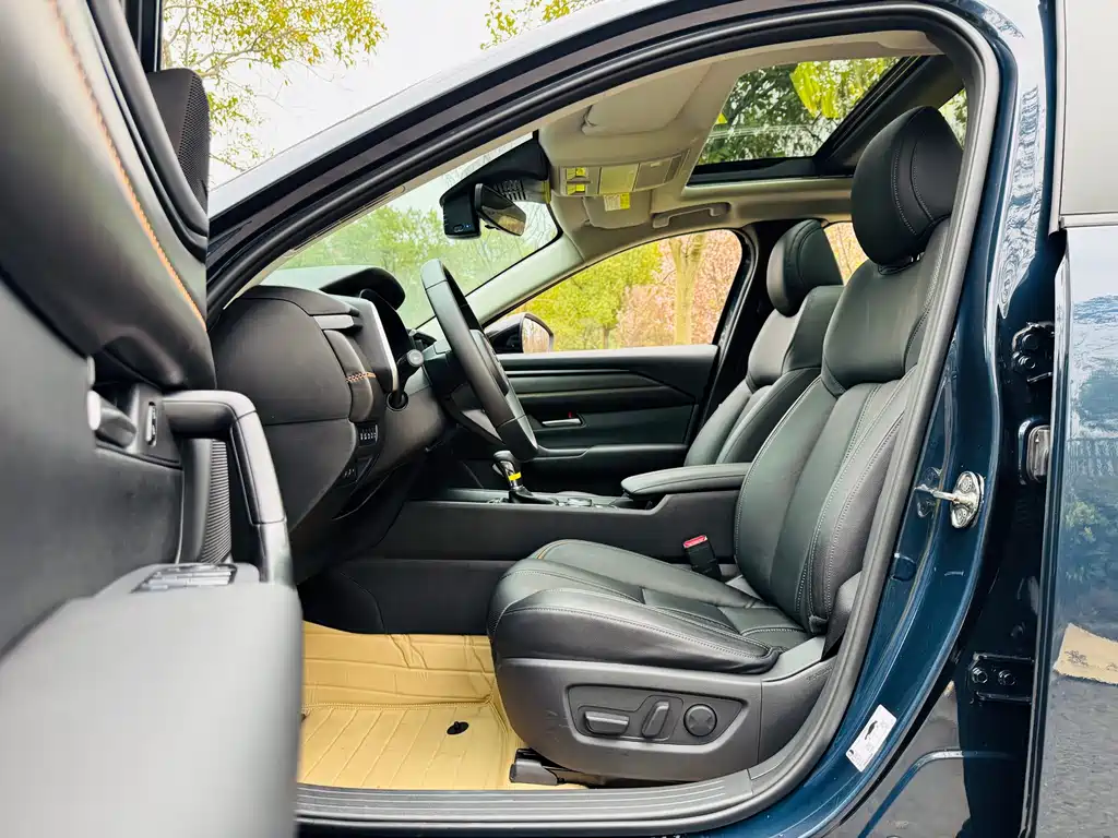 Mazda CX-50 2.0 L