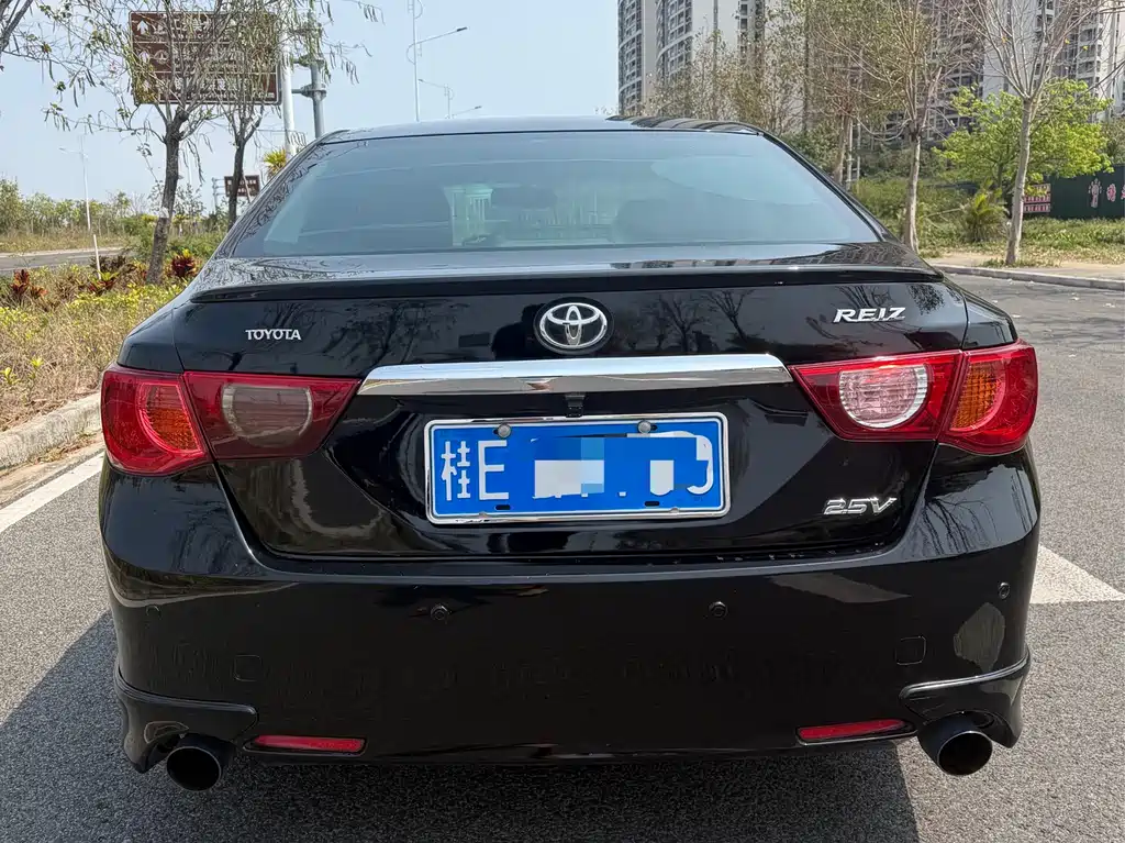 Mark X 2.5 V Style Elite