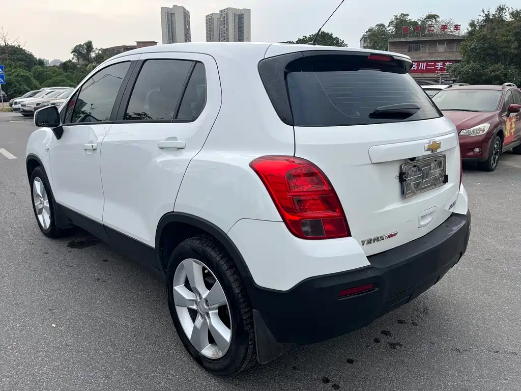 Tracker 1.4 T Manual 2 WD Comfort