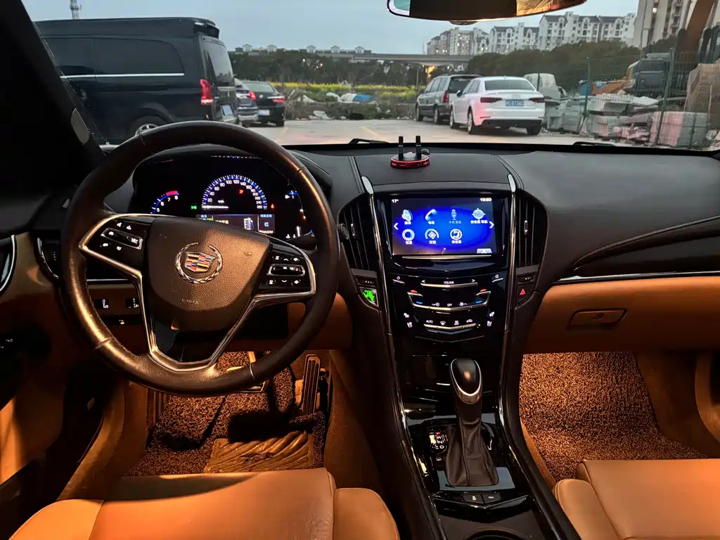 Cadillac ATS (Import) 凯迪拉克ATS进口 2014款 28 T 豪华型