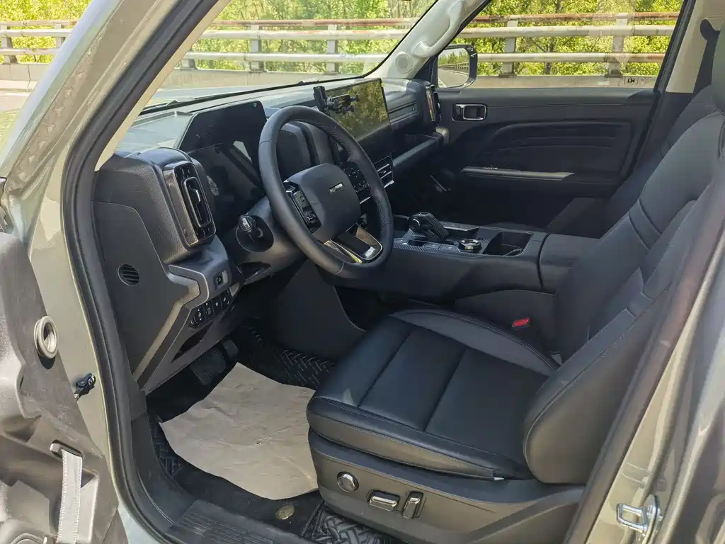 Haval Menglong NEV Hi4 145 Explorer