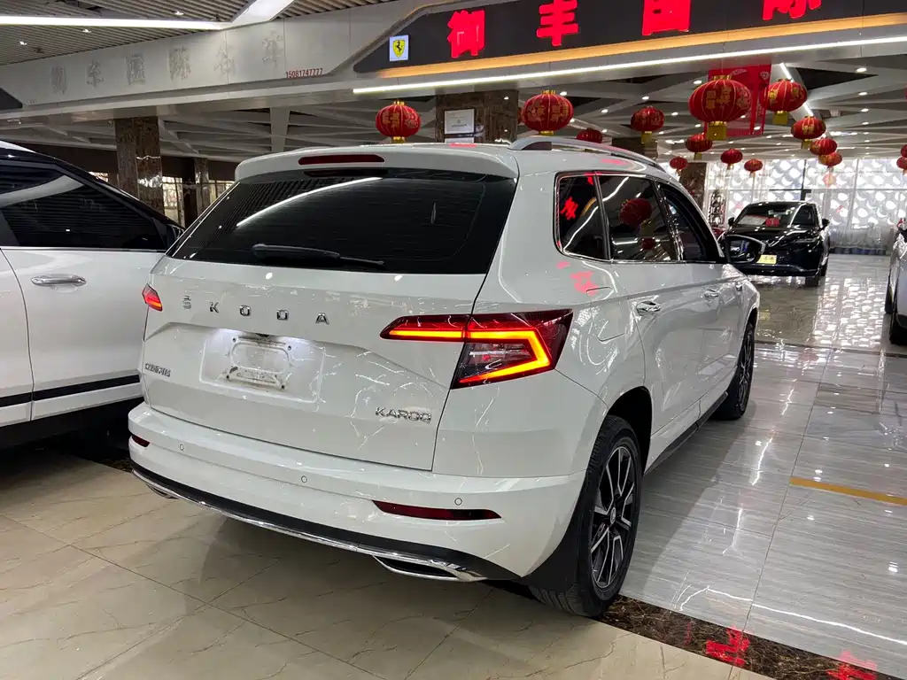 Karoq TSI280 Luxury