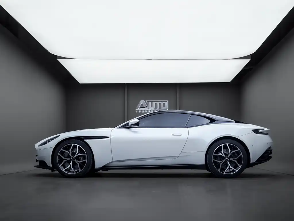 Aston Martin DB11 4.0 T V8 Coupe