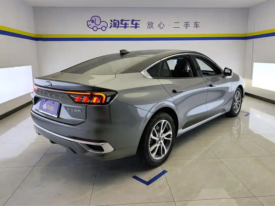 Mondeo Facelift EcoBoost 245 Luxury
