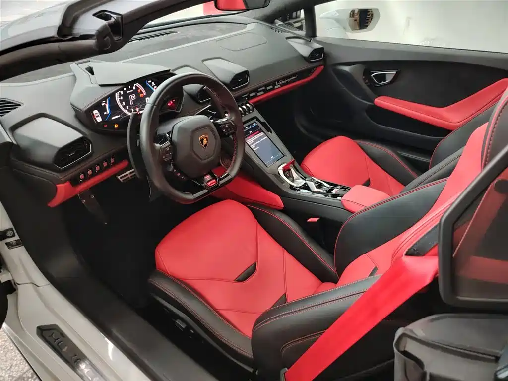 Huracán Huracán EVO RWD Spyder