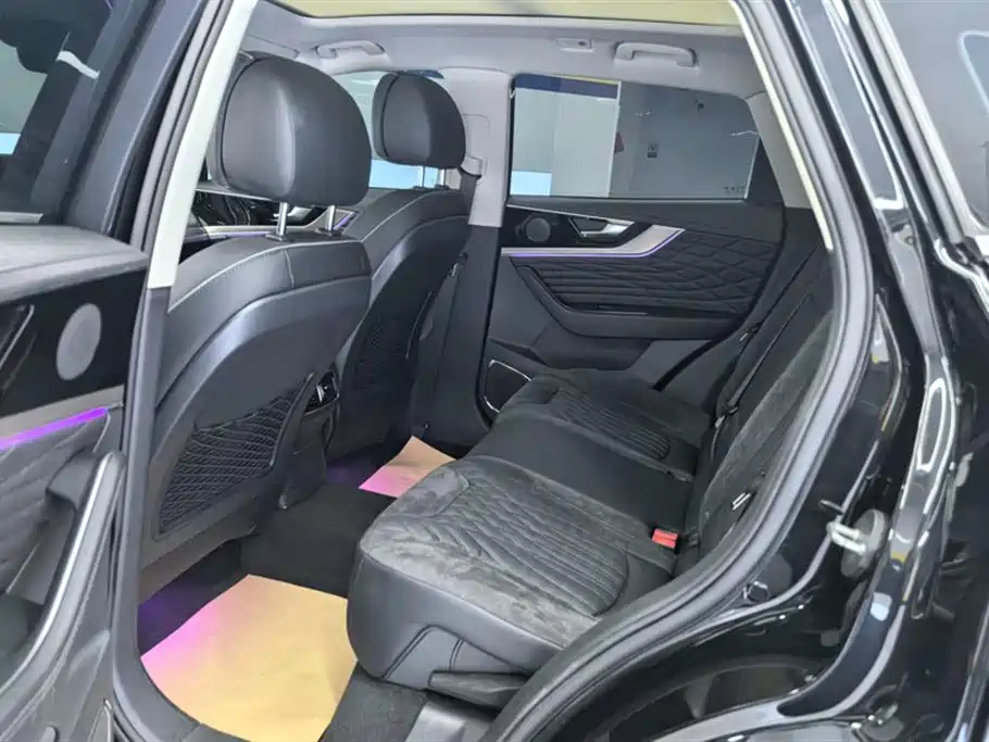 Hongqi HS5 Facelift 2.0 T Connected Flagship Enjoyment