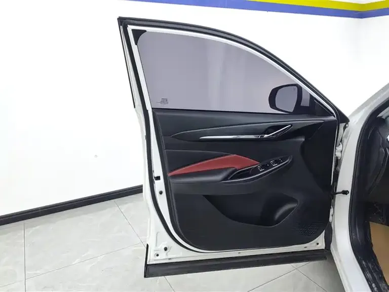 Changan Oshan X5 1.5 T DCT Distinguished