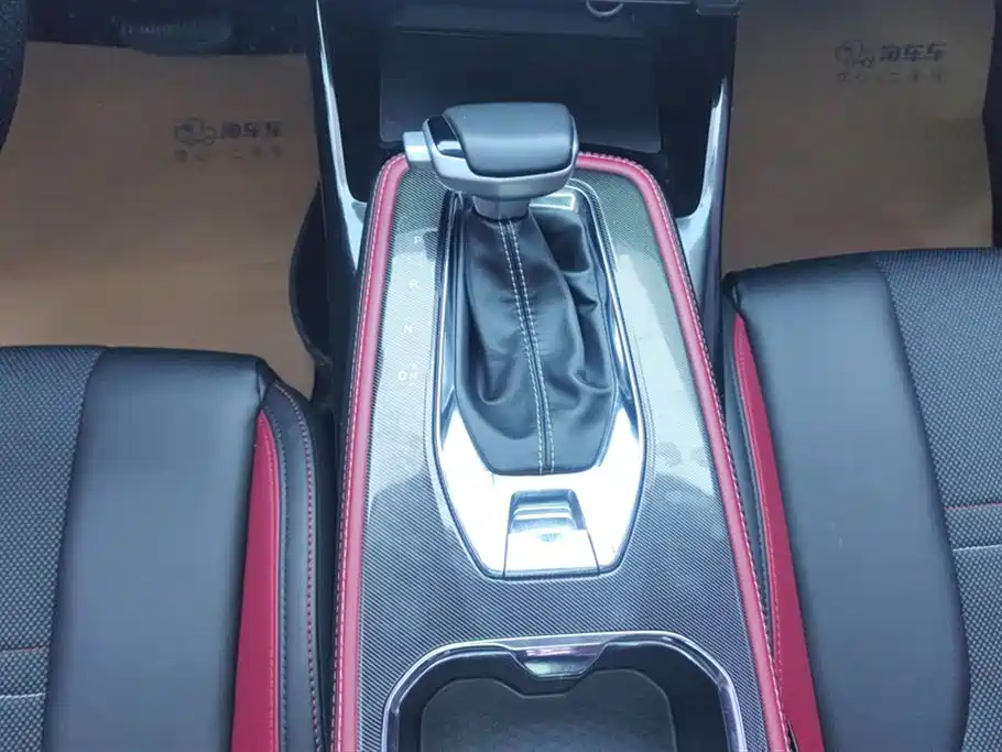 Changan Oshan X5 1.5 T DCT Distinguished