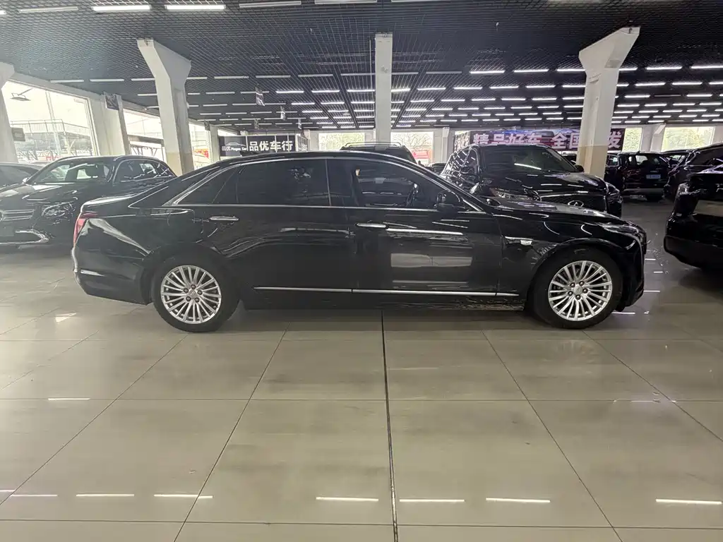 Cadillac CT6 28 T Fashion