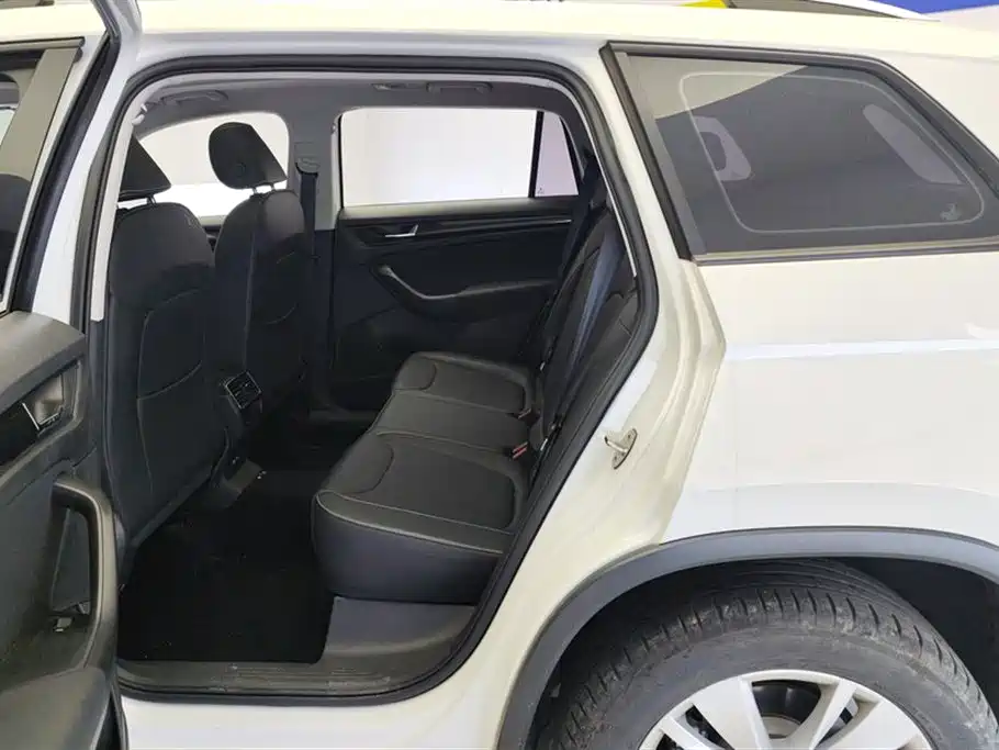 Kodiaq TSI330 5-seat 2 WD Strength