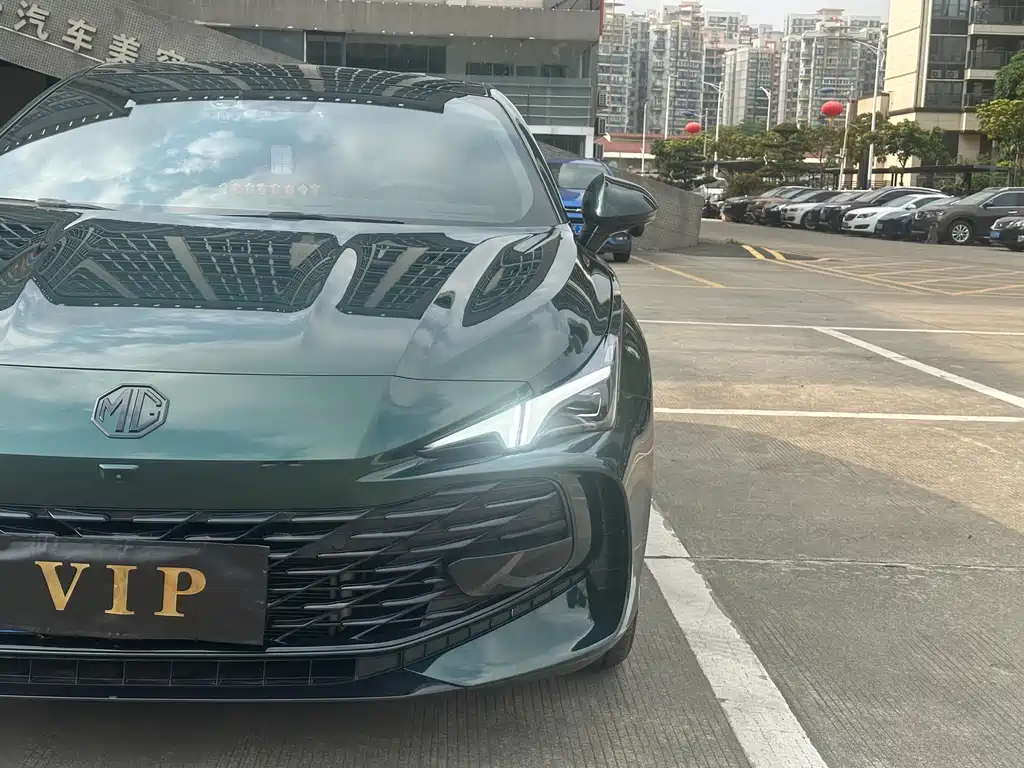 MG7 1.5 T 300 DCT Grace