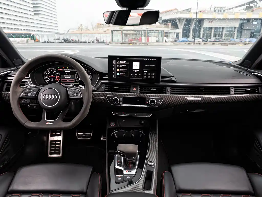 Audi RS 4 RS4 Avant Obsidian