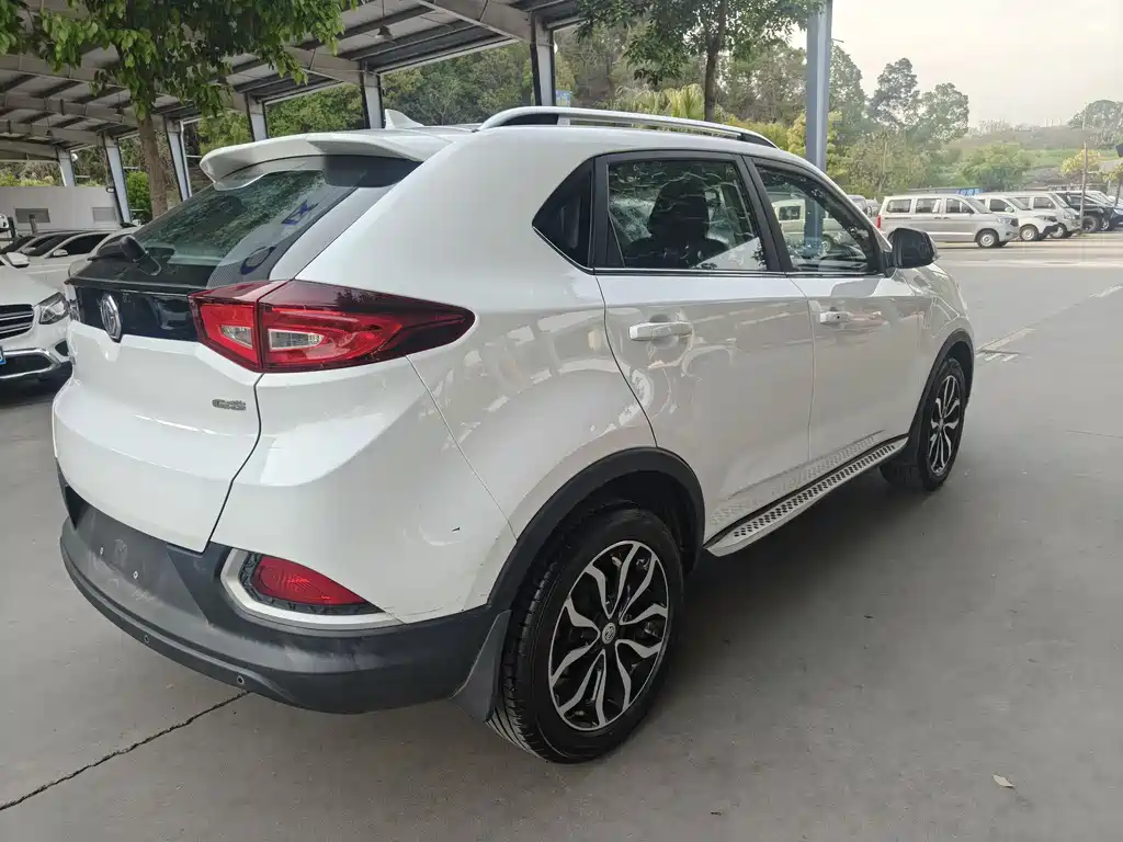 Ruiteng 1.5 TGI TST Luxury