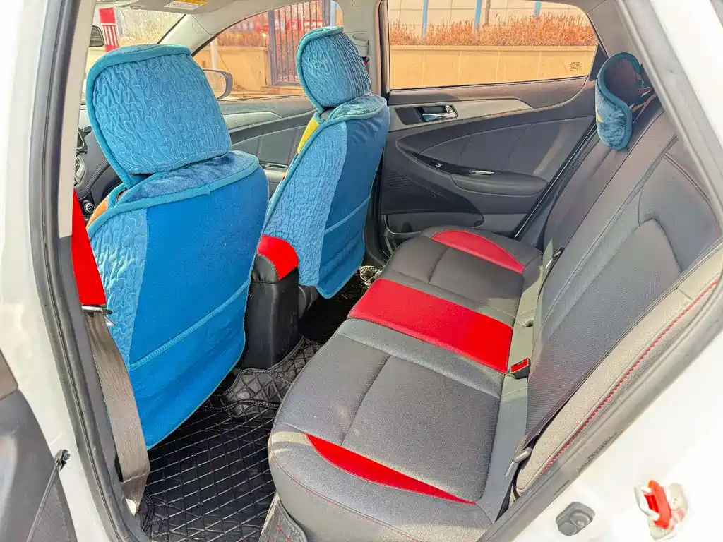 Eado XT 1.6 L Manual Handsome Cool