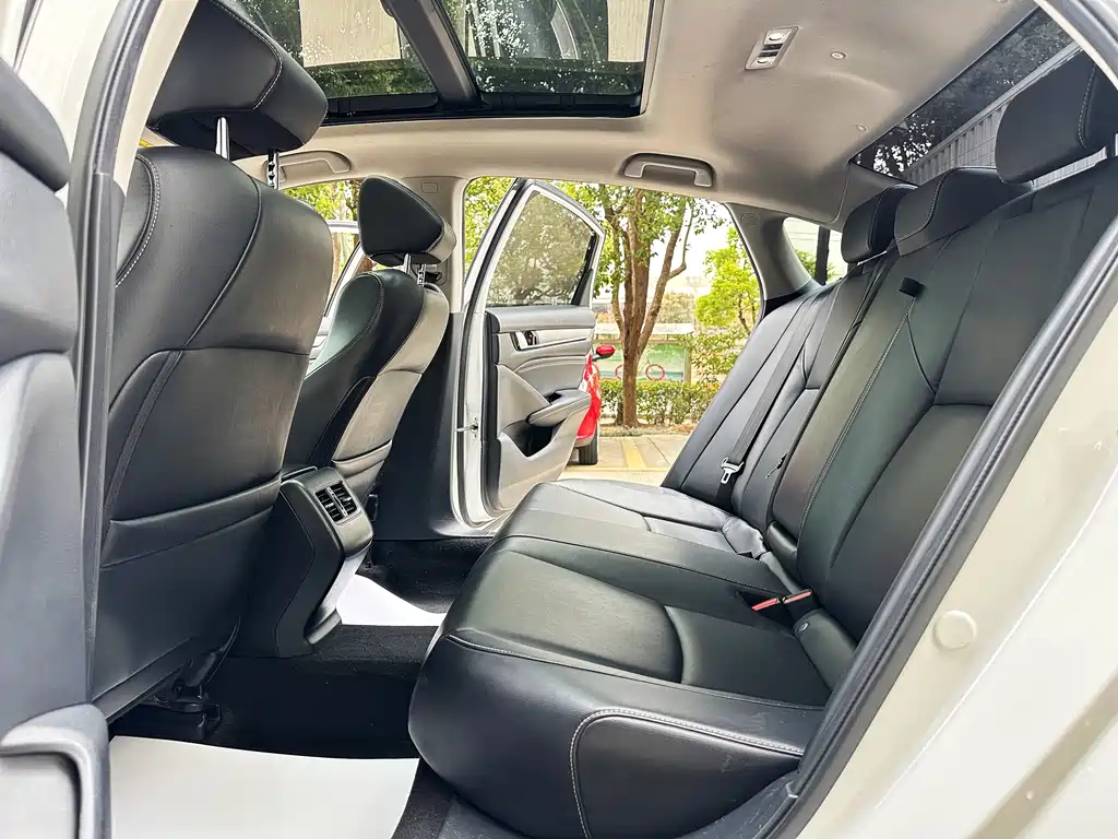Inspire 260 TURBO Refined CN-V