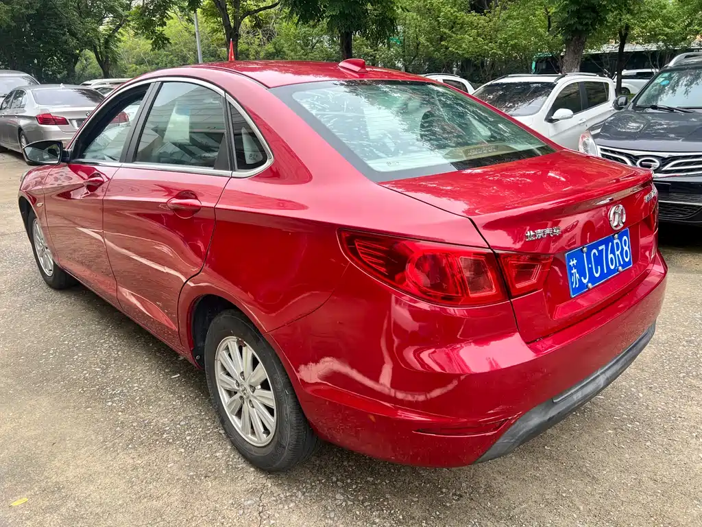 Senova D50 1.5 L CVT Standard