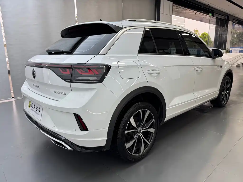 T-ROC 300 TSI DSG 2 WD Starlight