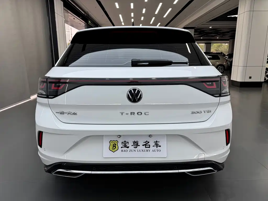 T-ROC 300 TSI DSG 2 WD Starlight
